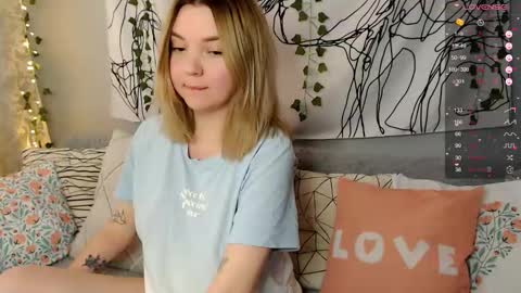 Elizabeth online show from October 12, 7:22 am