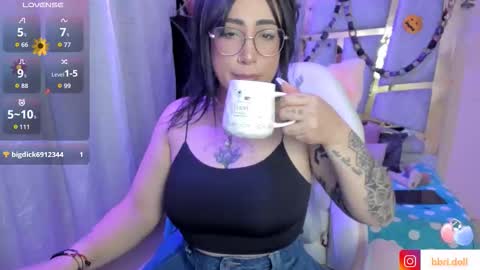 Snapshot of _briigite chatting on October 28, 8:31 am Angie Independent model online show from October 28, 8:31 am