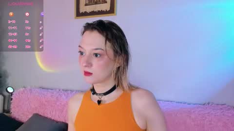 Christina Chris online show from November 11, 5:47 am