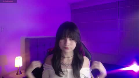 _charlotte_collins_ online show from December 18, 2:44 pm