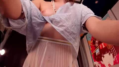 Snapshot of _chillbacca_ chatting on October 10, 12:54 pm _chillbacca_ online show from October 10, 12:54 pm