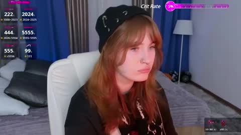Alisa NO NUDE online show from December 5, 11:16 am
