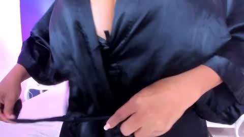 Snapshot of _ciara_benet_ chatting on January 16, 11:48 am _ciara_benet_ online show from January 16, 11:48 am