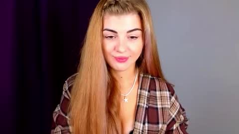 Snapshot of _comefeelme_ chatting on October 19, 4:58 am D online show from October 19, 4:58 am