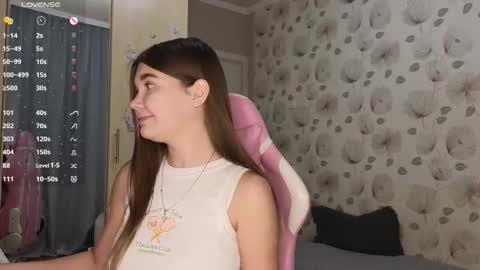 Snapshot of _cute_ice chatting on September 19, 6:12 am _cute_ice online show from September 19, 6:12 am