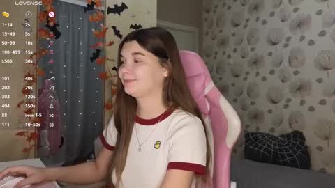 Snapshot of _cute_ice chatting on October 17, 5:32 am _cute_ice online show from October 17, 5:32 am