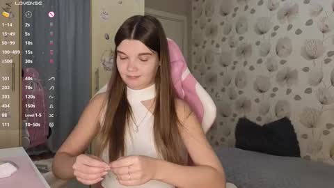 Snapshot of _cute_ice chatting on October 12, 8:50 am _cute_ice online show from October 12, 8:50 am