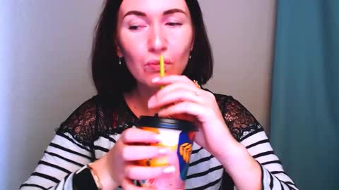 _cutie_and_shy_ online show from November 18, 7:42 am