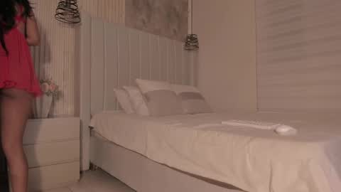 Snapshot of _dakota_a chatting on September 27, 7:32 pm Dakota online show from September 27, 7:32 pm