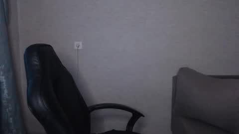 _damnbaby online show from December 14, 8:42 am