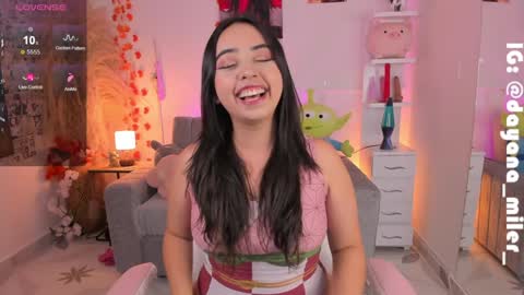Snapshot of _dayana_miler chatting on December 12, 11:58 pm IG Dayana miler online show from December 12, 11:58 pm