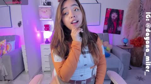 Snapshot of _dayana_miler chatting on March 6, 11:20 pm IG Dayana miler online show from March 6, 11:20 pm
