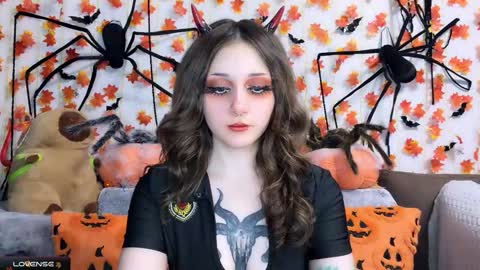 Kate online show from November 21, 5:59 pm