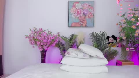 Snapshot of _diaa chatting on September 15, 6:26 pm Just Dia online show from September 15, 6:26 pm