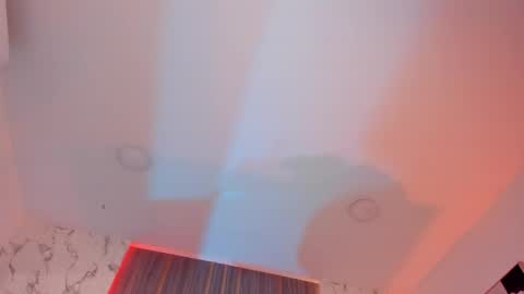 Abril online show from April 9, 2:11 pm