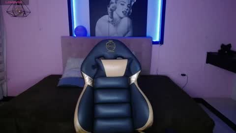 _emaa_ online show from October 25, 12:35 pm