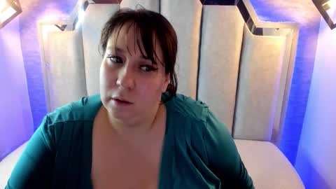 Emily  online show from October 14, 12:30 pm