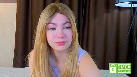 Emily online show from October 21, 8:40 am