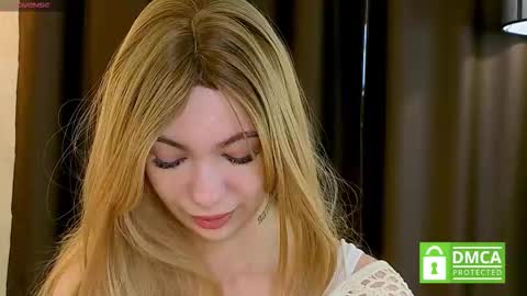 Emily online show from October 26, 8:54 am