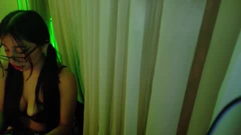 Emmaa Harper3 online show from September 25, 8:24 am