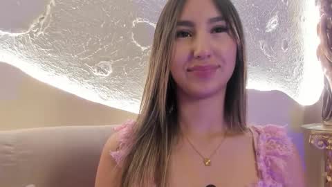 Snapshot of _emmawalka chatting on October 9, 9:41 pm _emmawalka online show from October 9, 9:41 pm