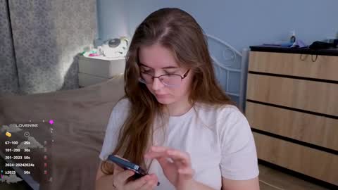 Sam  online show from December 8, 1:36 pm