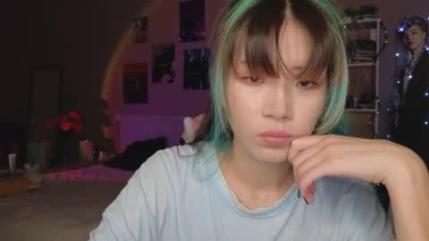 EveEva online show from October 9, 1:10 am