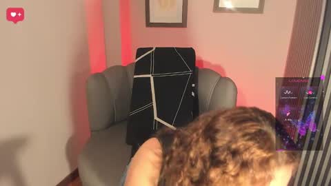 bigboobs evelyn online show from February 12, 9:22 pm