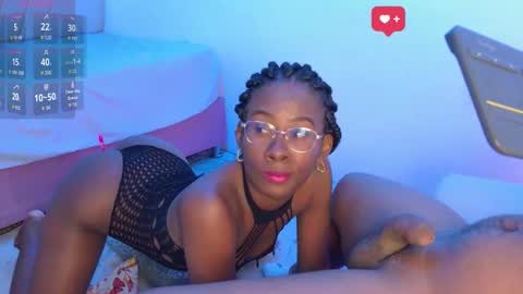 Snapshot of _exoticcouple_69 chatting on October 9, 1:15 pm michell online show from October 9, 1:15 pm