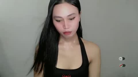 STEFFANNY WELL. online show from December 22, 11:11 am