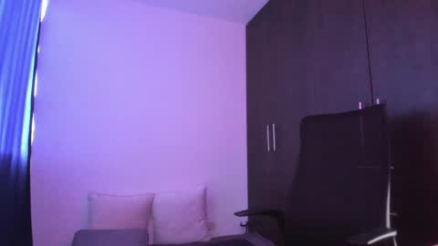 Snapshot of _giaa_ chatting on January 9, 2:29 pm _giaa_ online show from January 9, 2:29 pm