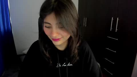 Snapshot of _giaa_ chatting on March 7, 7:05 pm _giaa_ online show from March 7, 7:05 pm