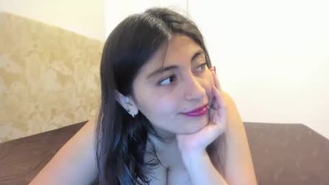 Snapshot of _giaa_ chatting on January 18, 5:48 pm _giaa_ online show from January 18, 5:48 pm
