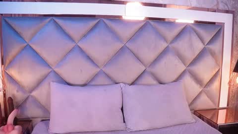 _giggy online show from March 16, 11:36 am