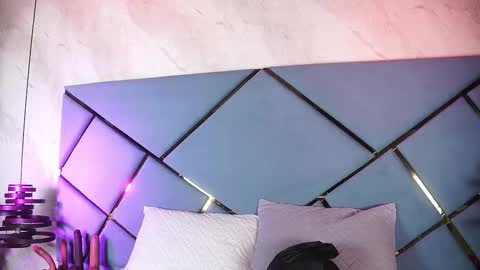 _giggy online show from December 22, 12:08 pm