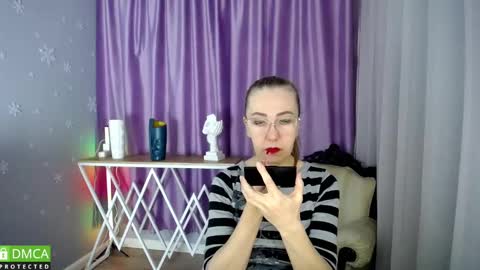 _greybunny_ online show from February 23, 2:45 am