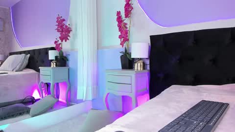 Hanna online show from September 19, 9:58 pm