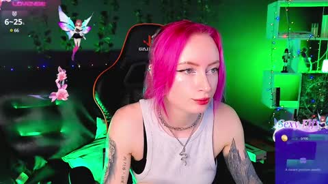 Snapshot of _helencarter chatting on January 11, 7:59 pm Helen Carter 3 Next stream 2330 MSC online show from January 11, 7:59 pm