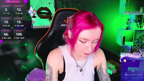 Snapshot of _helencarter chatting on January 8, 8:50 pm Helen Carter 3 Next stream 2330 MSC online show from January 8, 8:50 pm