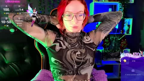 Snapshot of _helencarter chatting on December 16, 8:58 pm Helen Carter 3 Next stream 2330 MSC online show from December 16, 8:58 pm