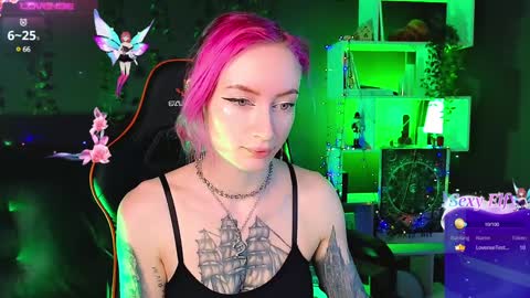 Snapshot of _helencarter chatting on January 27, 8:49 pm Helen Carter 3 Next stream 2330 MSC online show from January 27, 8:49 pm