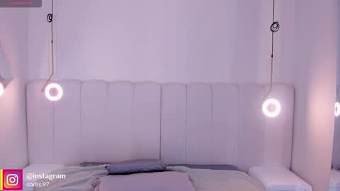 Snapshot of _huge_boobs_ebony chatting on October 14, 7:38 pm Darlis online show from October 14, 7:38 pm