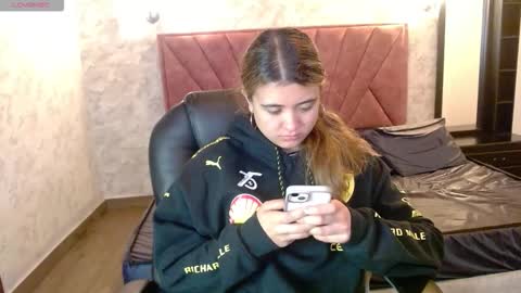 _jeessy online show from October 12, 5:10 am