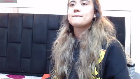 _jeessy online show from December 14, 11:01 pm