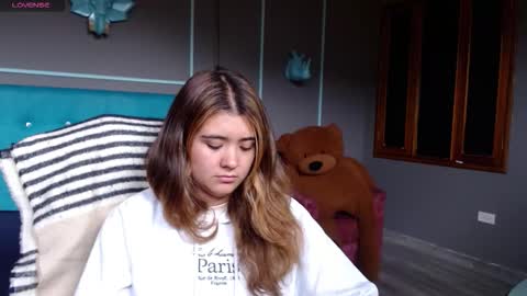 _jeessy online show from September 18, 3:32 pm