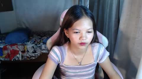 Jen online show from April 23, 5:15 pm