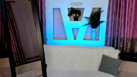 _jessika_69 online show from December 5, 6:43 am