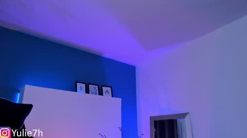 Snapshot of _jessy_moon_ chatting on September 25, 7:45 pm ... online show from September 25, 7:45 pm