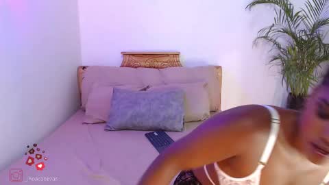 Snapshot of _jhoa chatting on February 26, 3:14 am _jhoa online show from February 26, 3:14 am