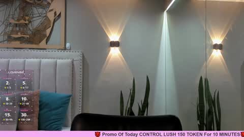    online show from December 29, 11:50 am